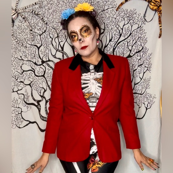 Koret Womens Red Wool Blazer With Black Velvet Collar Size 8 - Picture 2 of 8